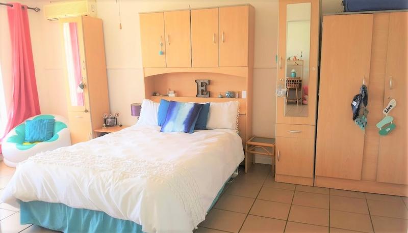 10 Bedroom Property for Sale in Gordons Bay Western Cape
